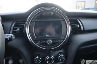 Mini One 2018 photo 12