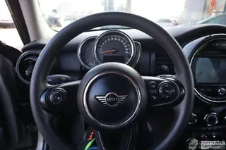 Mini One 2018 photo 11