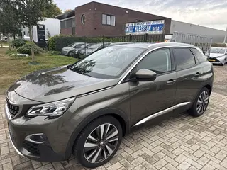 Peugeot 3008 2018 photo 1