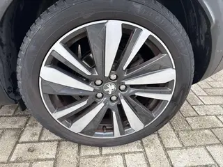 Peugeot 3008 2018 photo 8