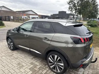 Peugeot 3008 2018 photo 2