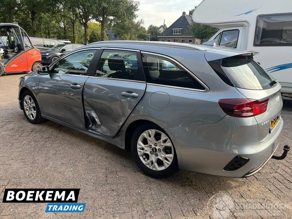 Kia Ceed 2022 фото 3