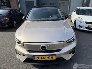 Volvo XC40 2024 foto 12