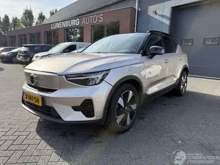 Volvo XC40 2024 foto 1