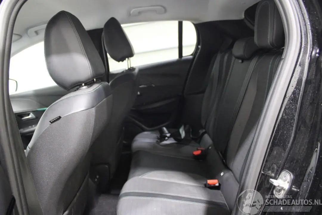 Peugeot 208 2022 foto 12