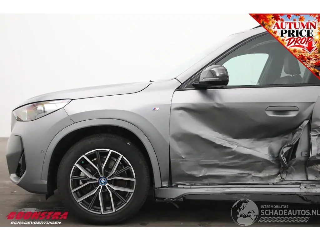 BMW iX1 2023 foto 5