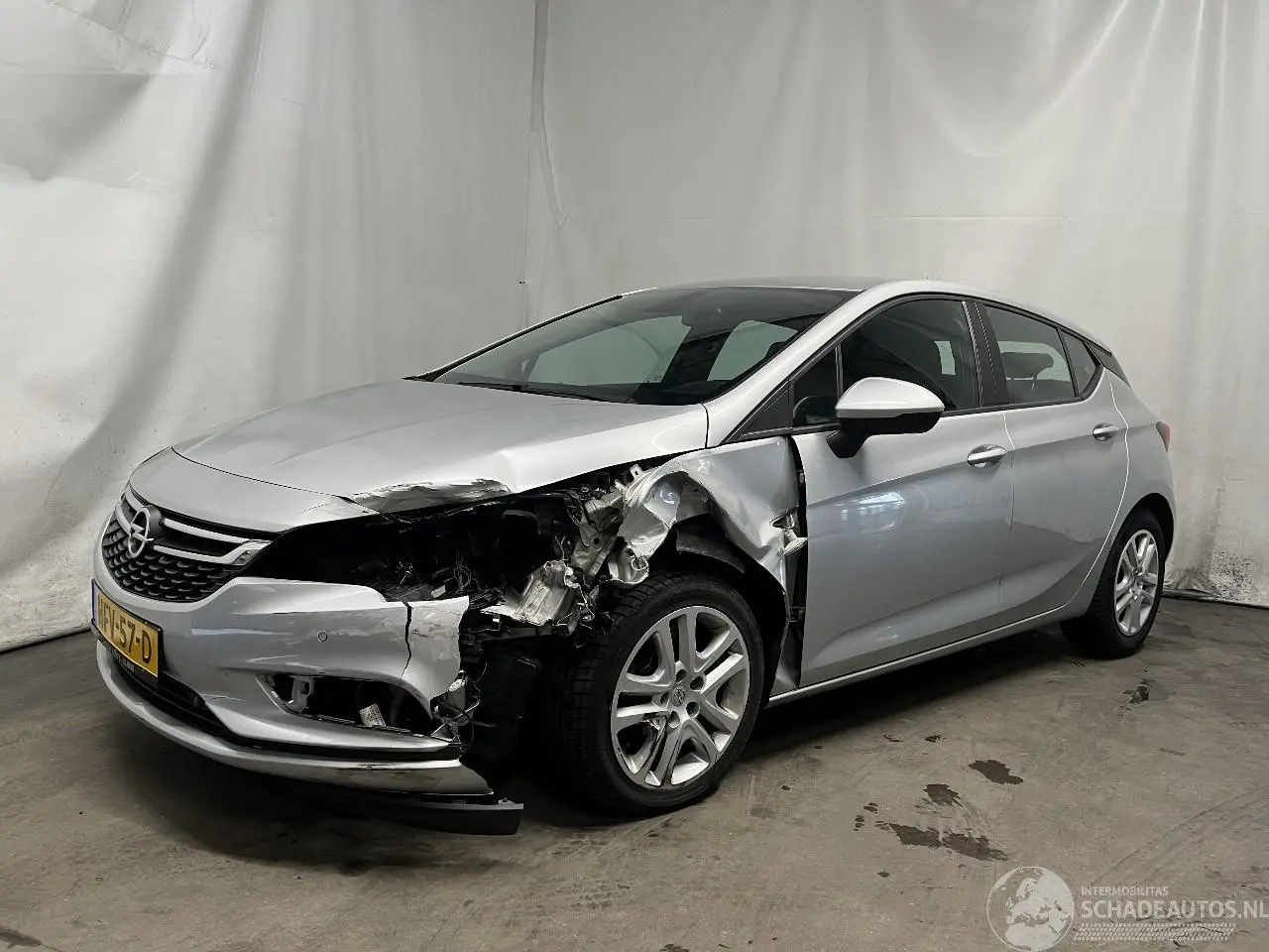 Opel Astra 2018 foto 3