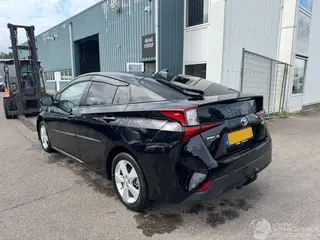 Toyota Prius 2022 foto 3
