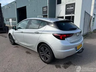 Opel Astra 2021 foto 3