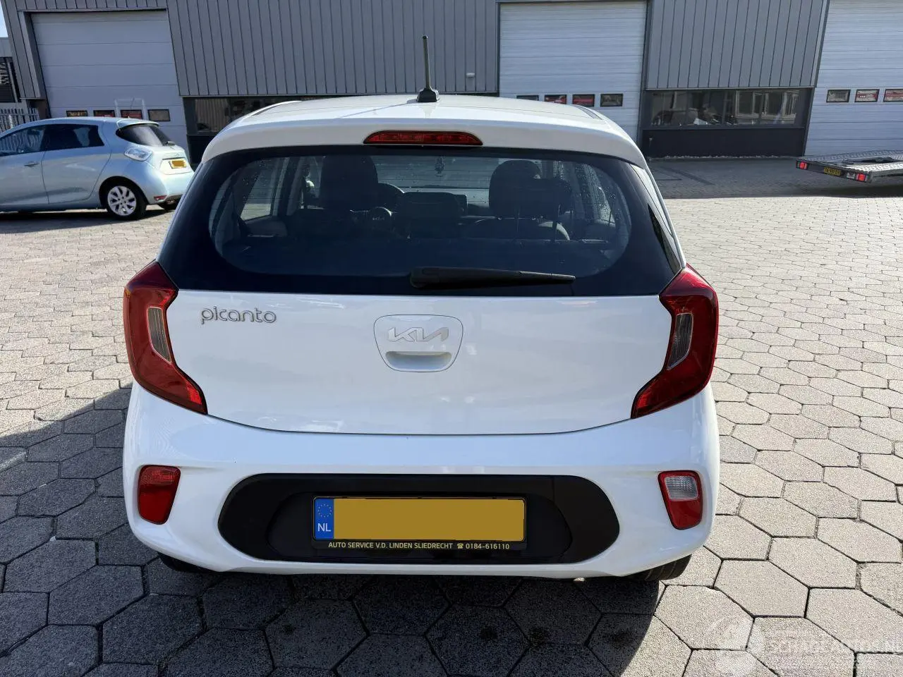 Kia Picanto 2023 photo 5
