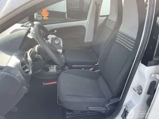 Volkswagen Up! 2019 foto 7