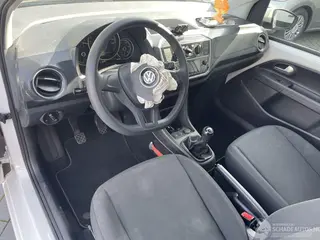 Volkswagen Up! 2019 foto 8