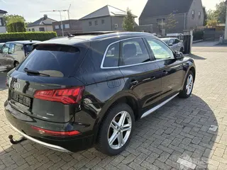 Audi Q5 2017 фото 12