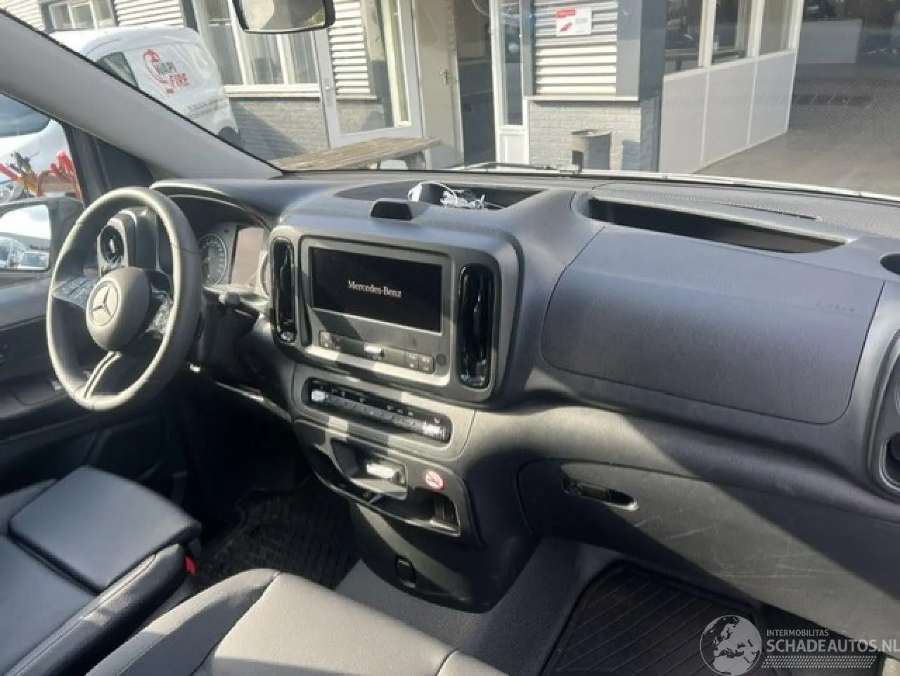 Mercedes Vito 2026 photo 14