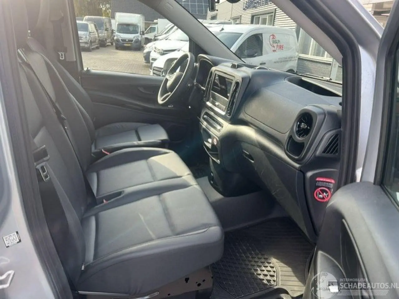 Mercedes Vito 2026 photo 12