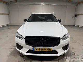 Volvo Xc-60 2018 foto 4