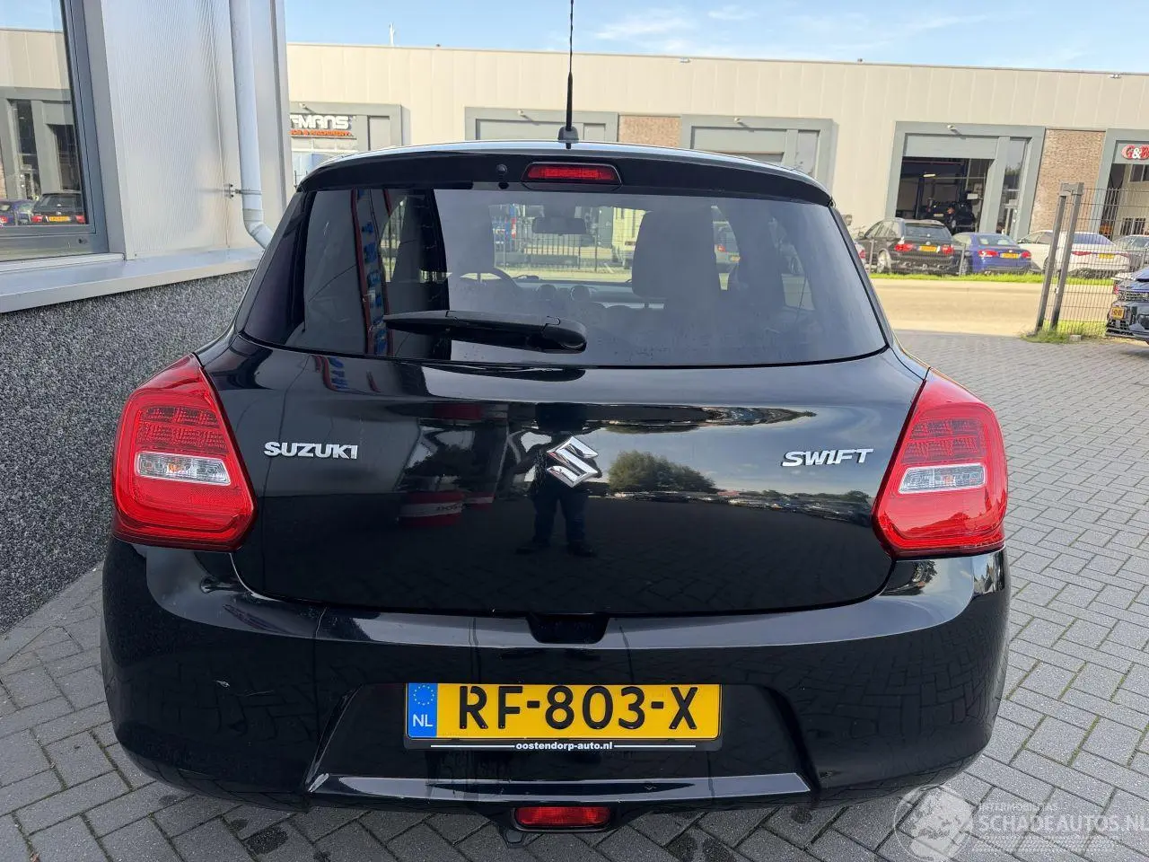 Suzuki Swift 2017 фото 9