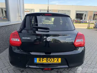 Suzuki Swift 2017 фото 9