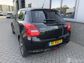 Suzuki Swift 2017 фото 11