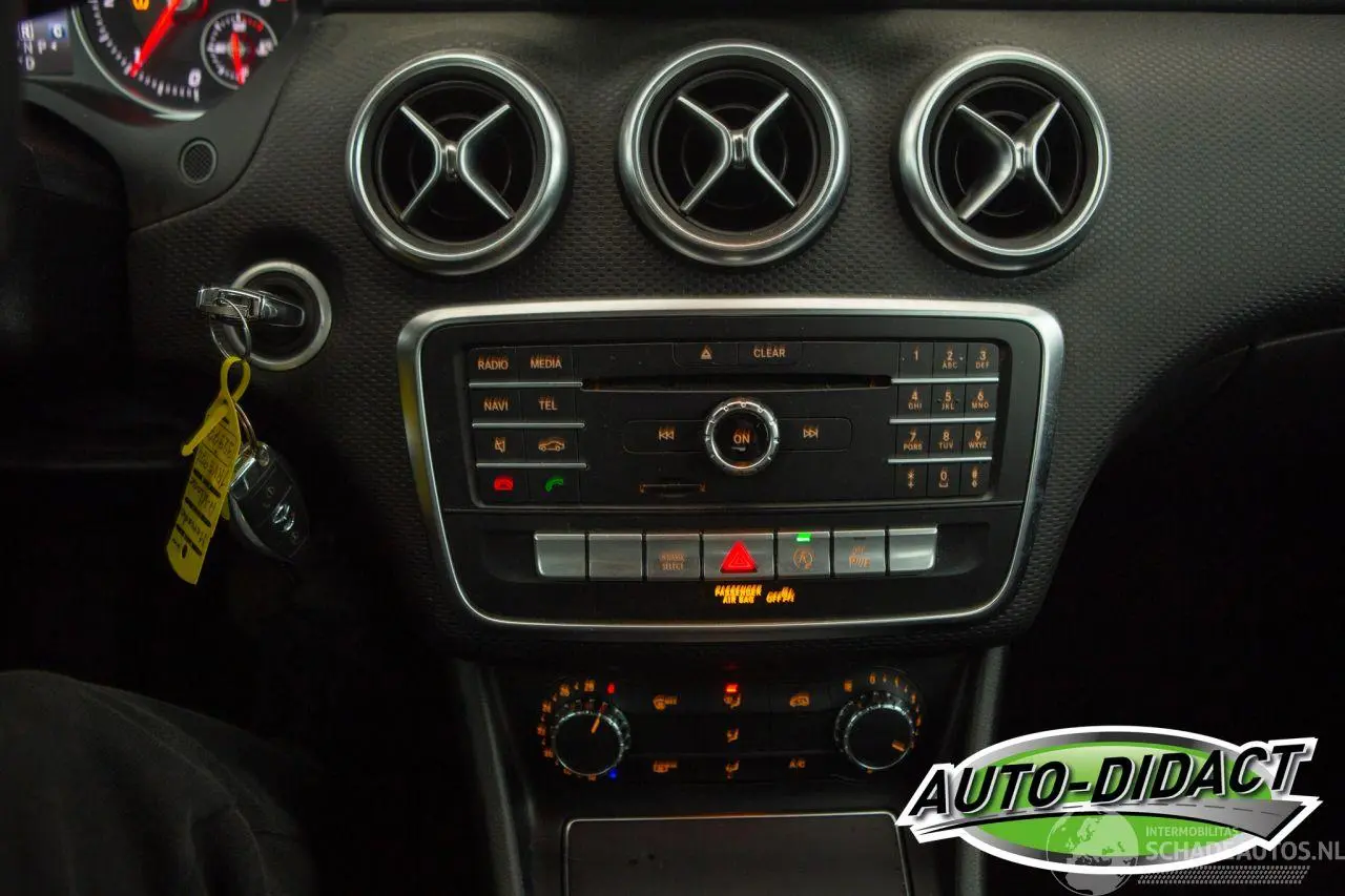 Mercedes A-klasse 2017 photo 11
