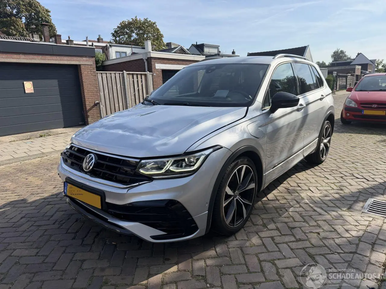 Volkswagen Tiguan 2021 фото 3