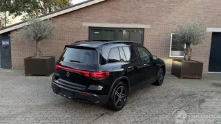 Mercedes EQB 2024 photo 2