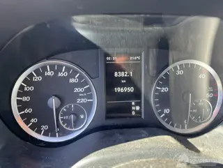 Mercedes Vito 2019 photo 9