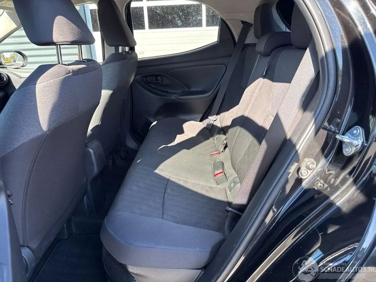 Toyota Yaris 2024 photo 10
