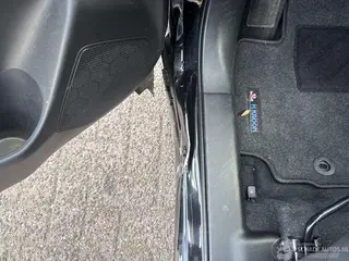 Suzuki Swift 2017 photo 12