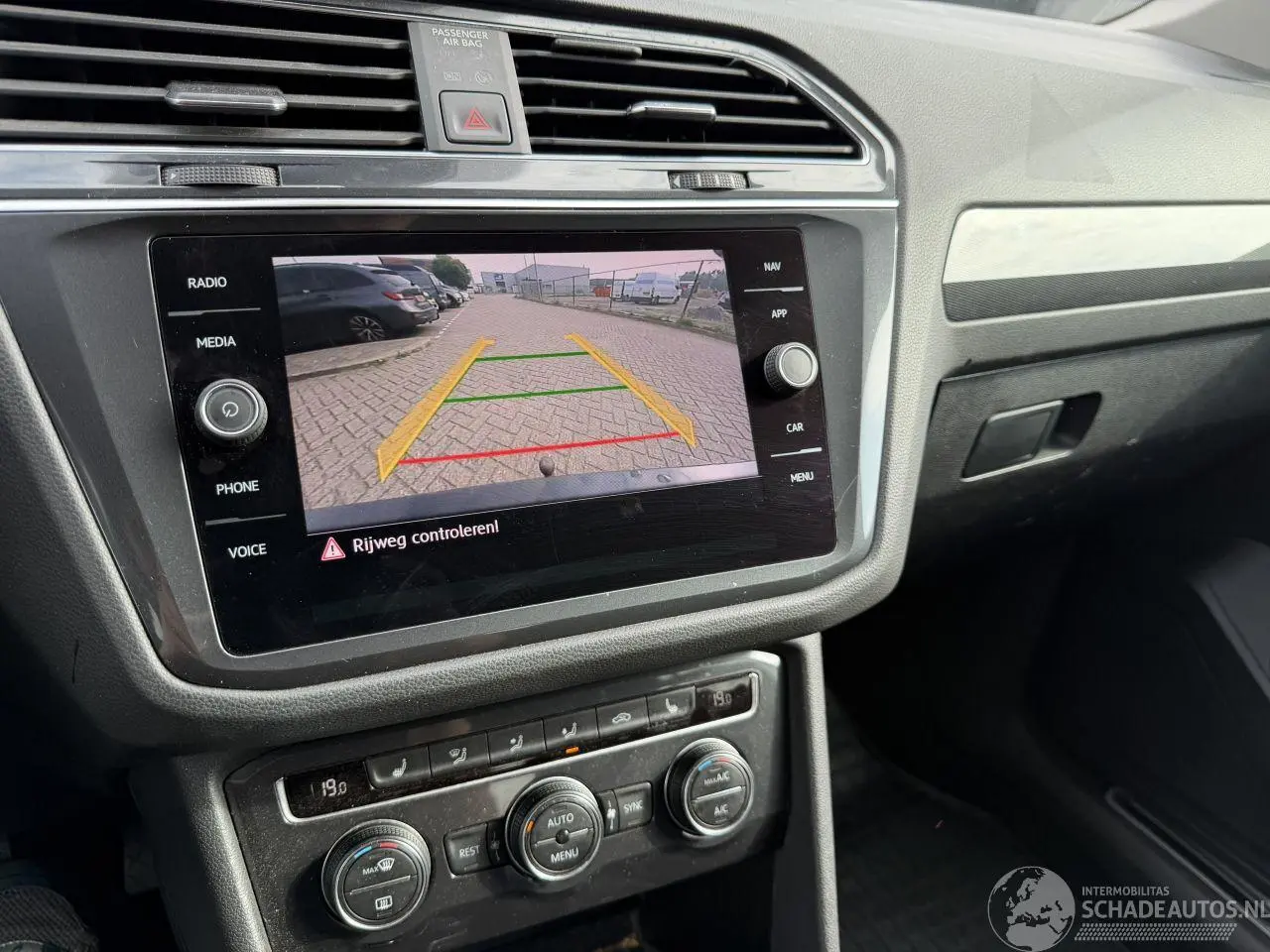 Volkswagen Tiguan 2019 photo 12
