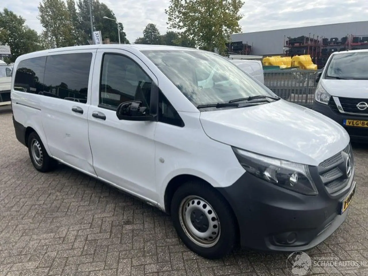 Mercedes Vito 2023 photo 5