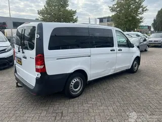 Mercedes Vito 2023 photo 4