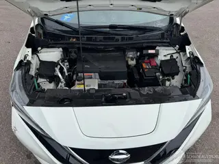 Nissan Leaf 2020 photo 7