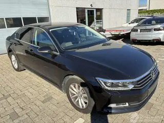 Volkswagen Passat 2019 foto 12