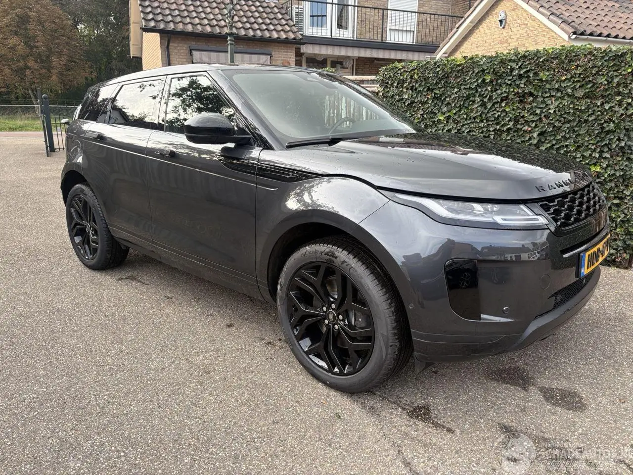 Land Rover Range Rover Evoque 2021 photo 9