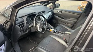 Nissan Leaf 2019 фото 9