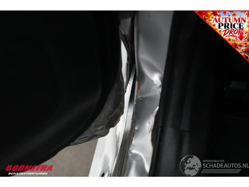 Toyota Yaris 2023 photo 10