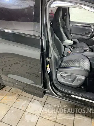 Volkswagen Tiguan 2025 фото 12