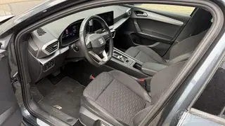 Seat Leon 2023 фото 9