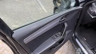 Seat Leon 2023 фото 12