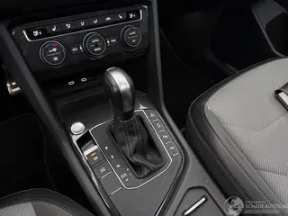 Volkswagen Tiguan 2021 фото 12