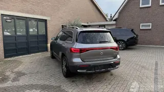 Mercedes EQB 2022 photo 12
