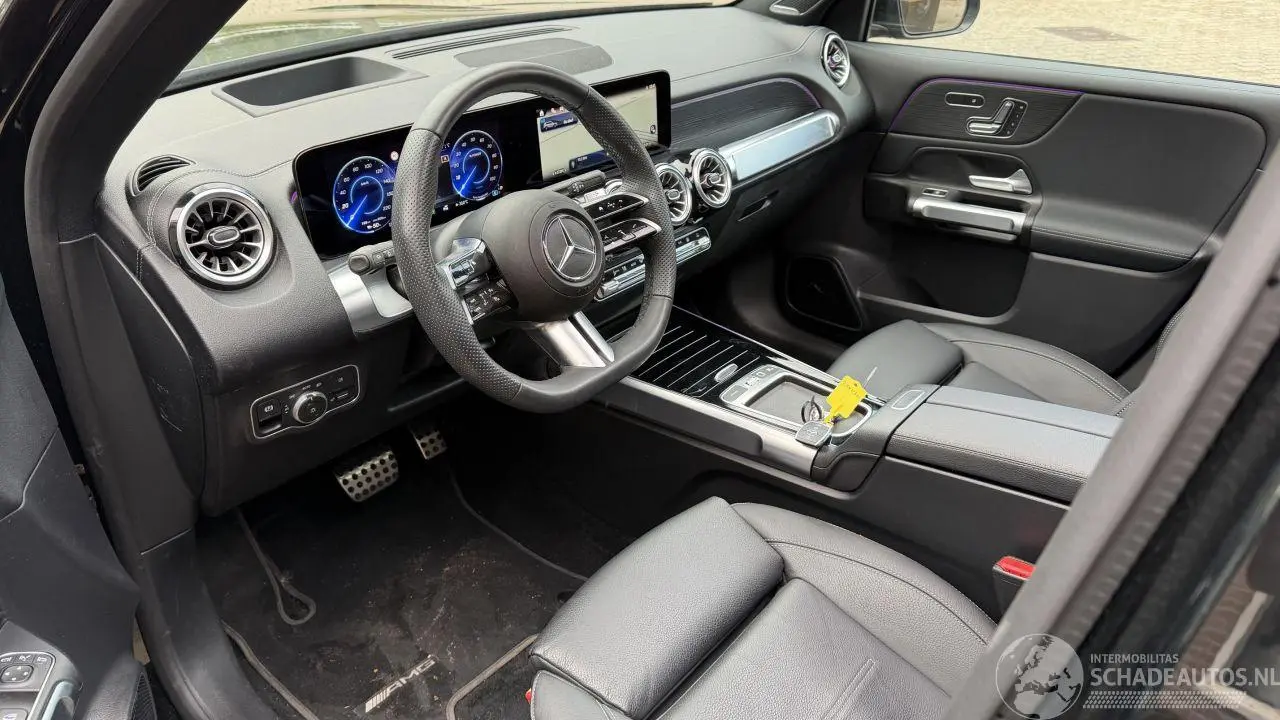 Mercedes EQB 2025 photo 5