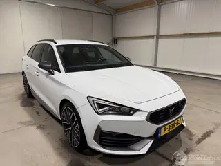 Cupra Leon 2022 фото 3