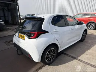 Toyota Yaris 2022 photo 1