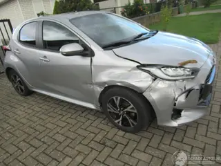 Toyota Yaris 2024 photo 3