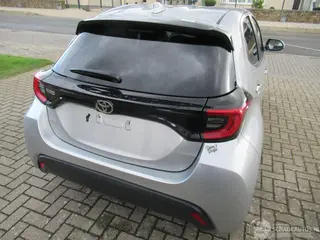 Toyota Yaris 2024 photo 7