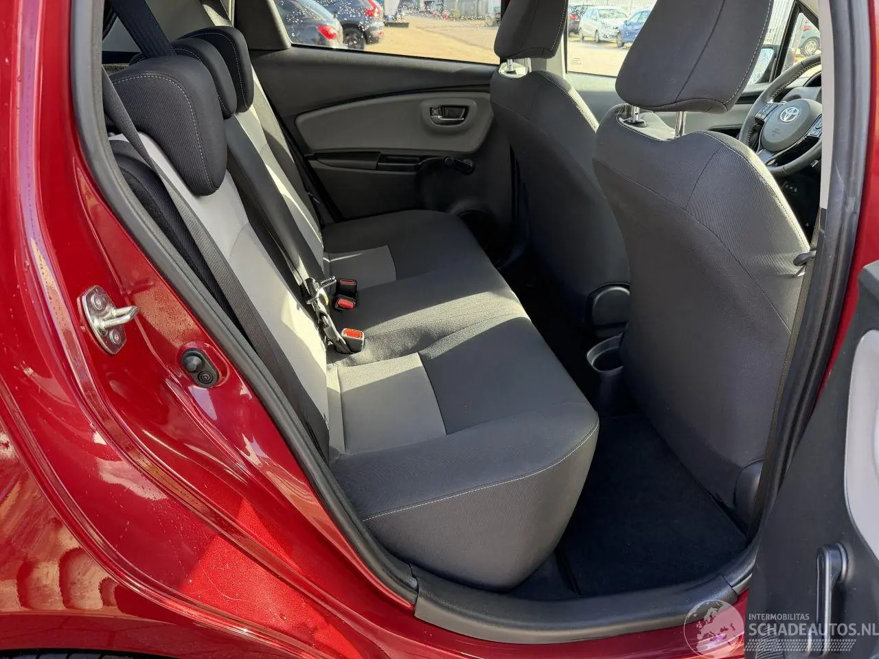 Toyota Yaris 2020 photo 9