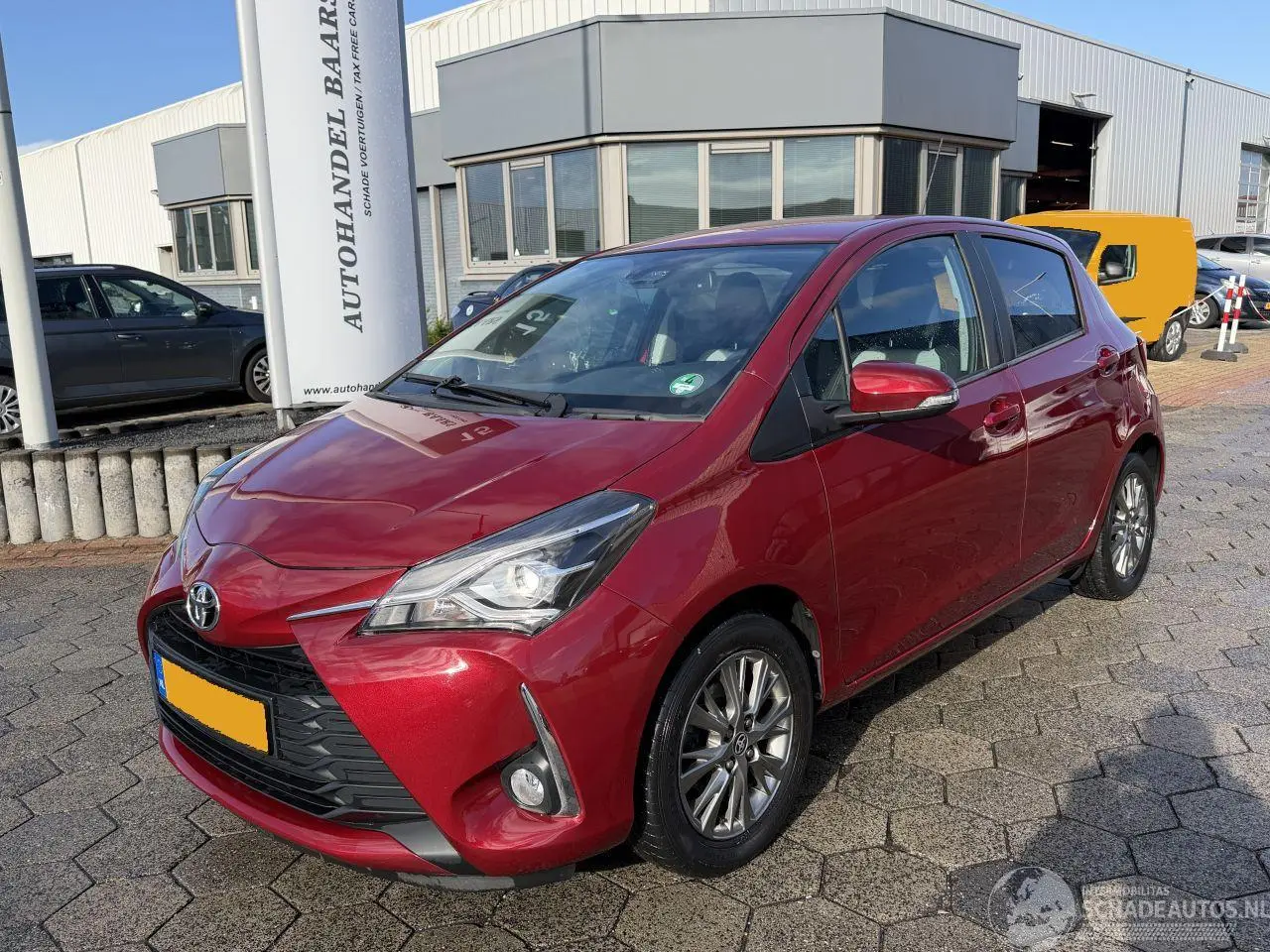 Toyota Yaris 2020 photo 1