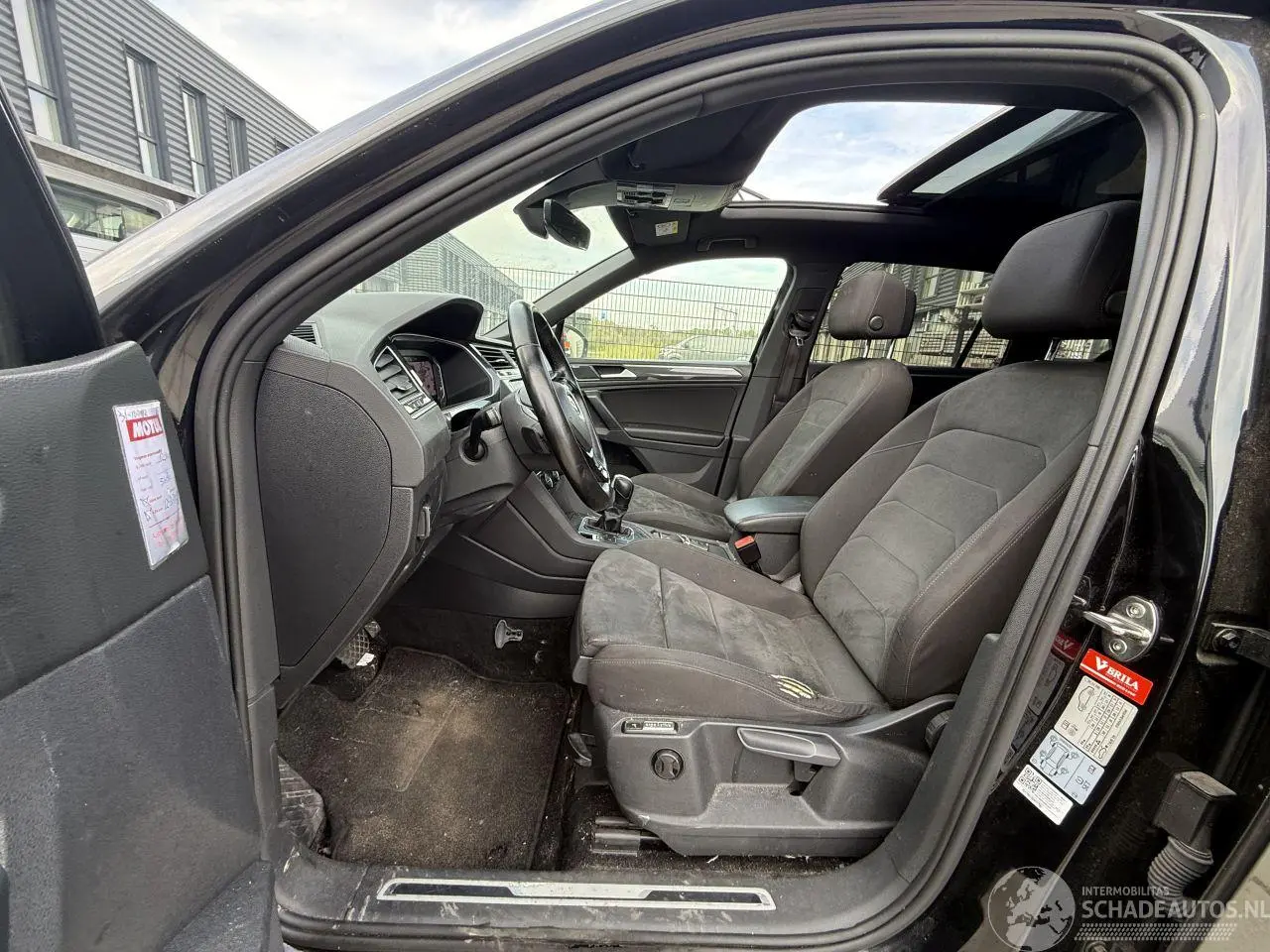Volkswagen Tiguan 2020 фото 8